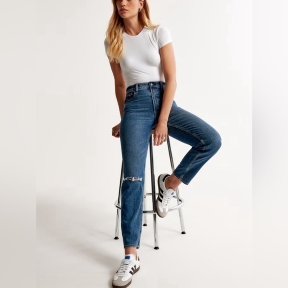 Abercrombie & Fitch Jeans The Mom High Rise Women’s 29 Blue Medium Wash